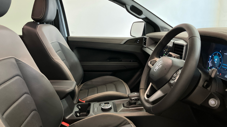 Volkswagen Amarok Diesel D/Cab Pick Up Style 3.0 V6 TDI 240 4MOTION Auto